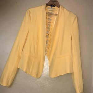 Open back blazer!!!